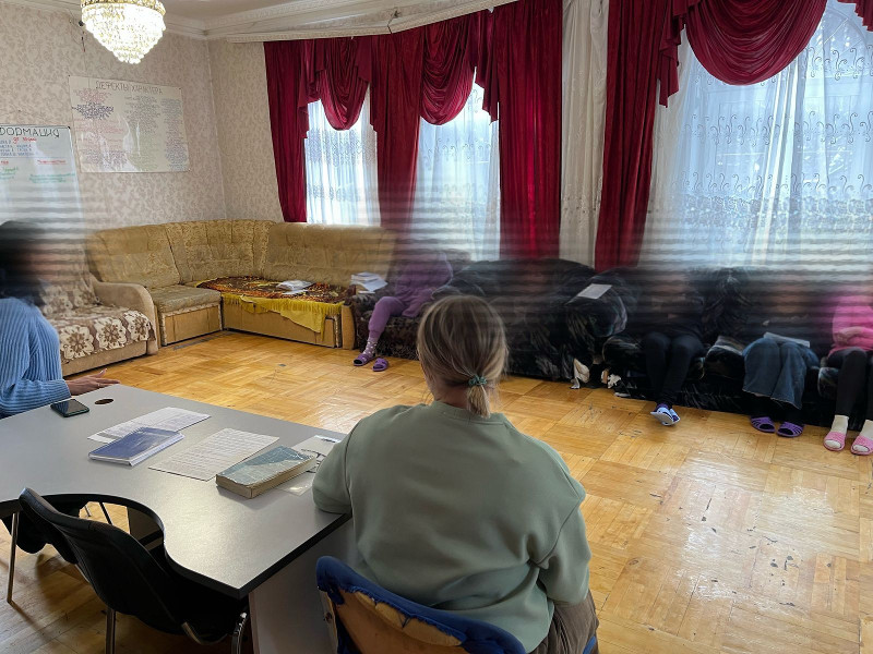 Женская группа в реабилитационном центре